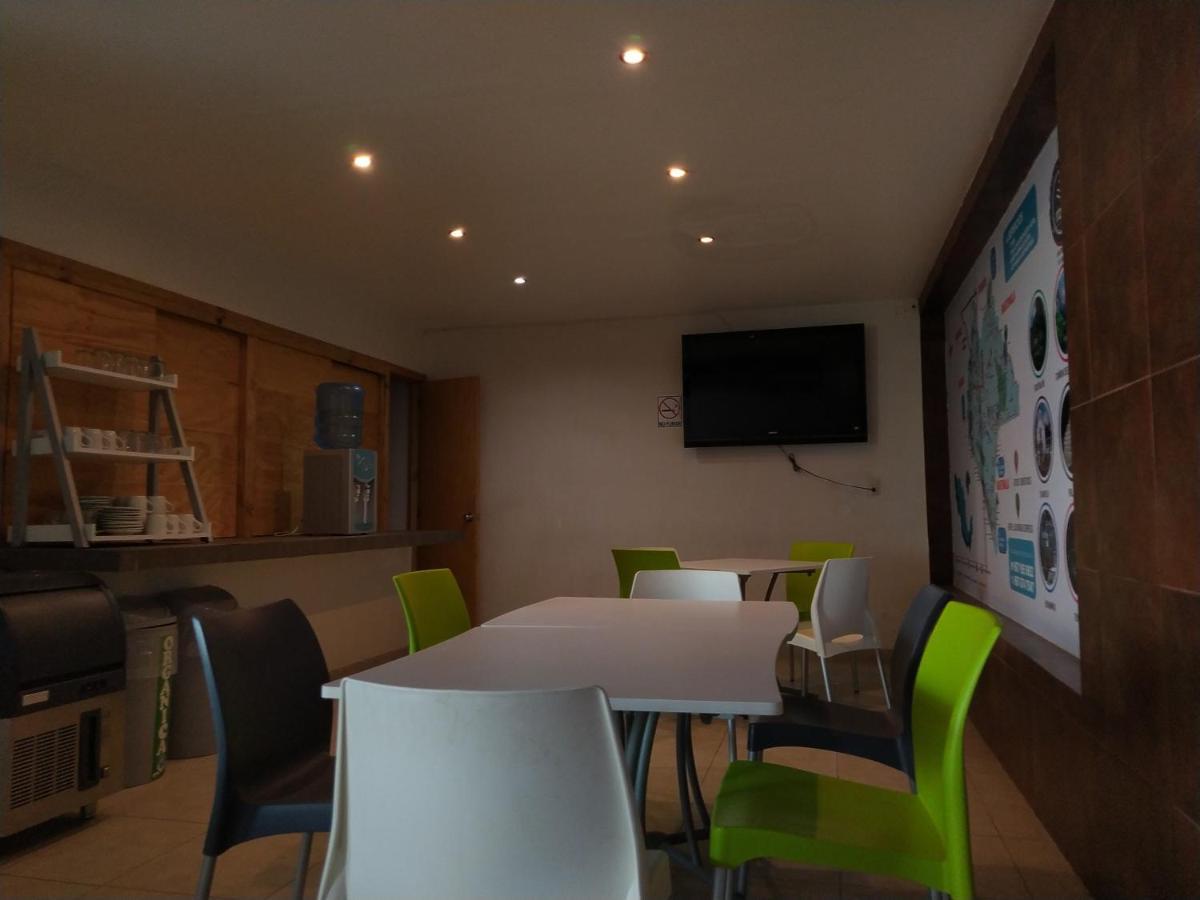 Hotel Brisas Express San Cristóbal de Las Casas Dış mekan fotoğraf